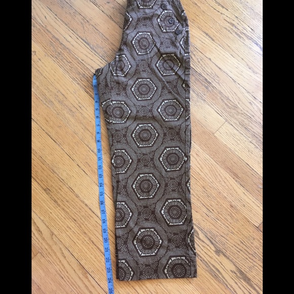 Liz Claiborne Pants - Picture 4 of 6